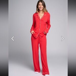 Comfrt Red Women's Long Sleeve PJ Set